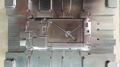 手機殼后模