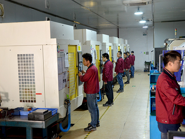 捷輝創(chuàng)提醒您 模具加工要注意這些事項